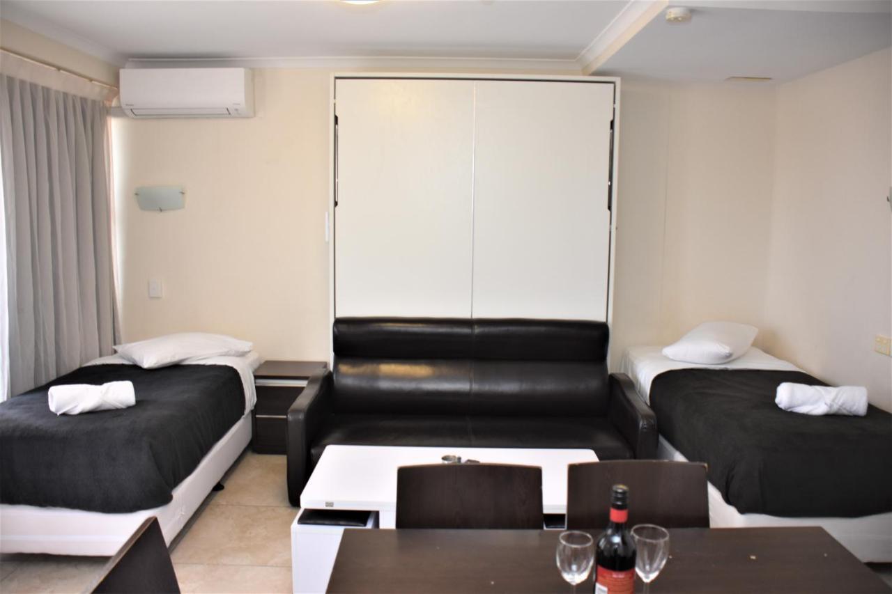 Accommodation Sydney - Hyde Park Plaza 38 College St Сидней Экстерьер фото