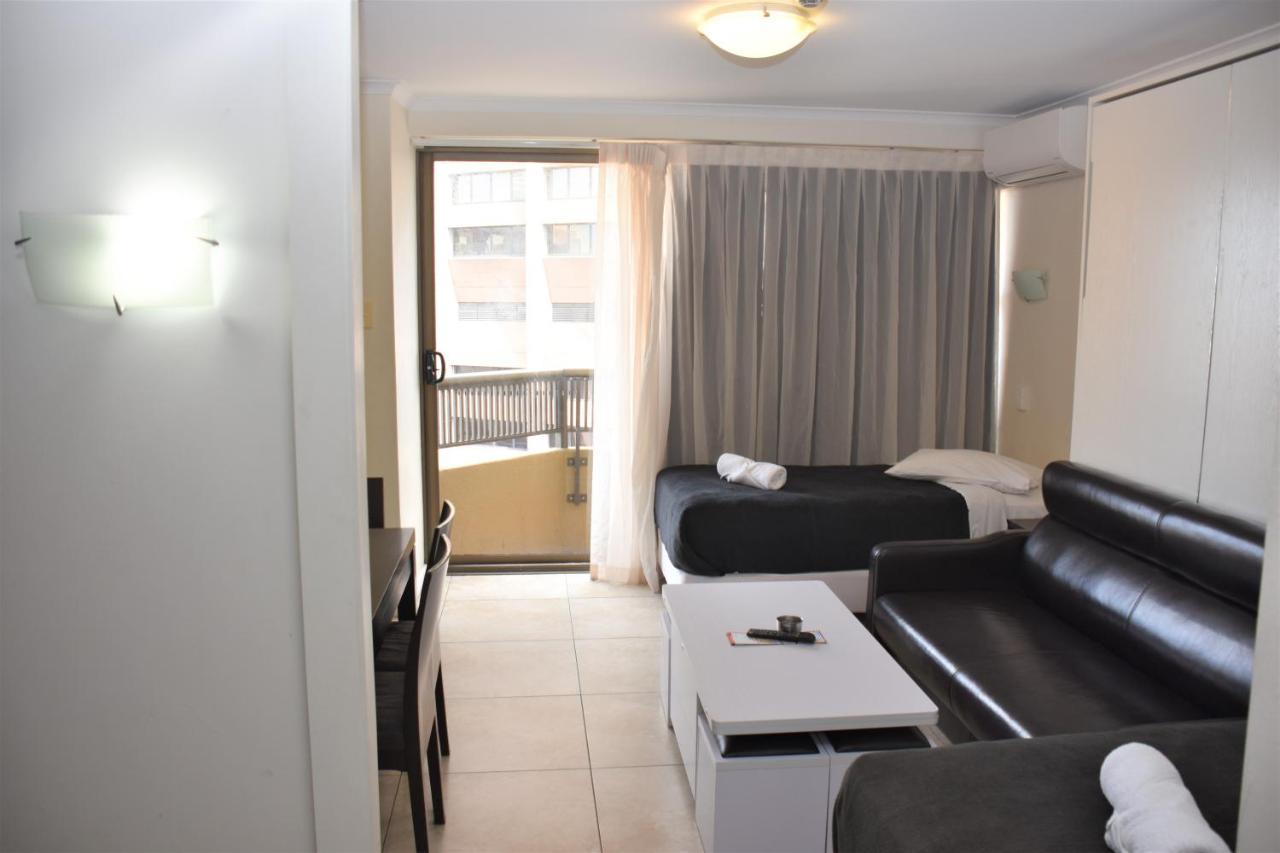 Accommodation Sydney - Hyde Park Plaza 38 College St Сидней Экстерьер фото