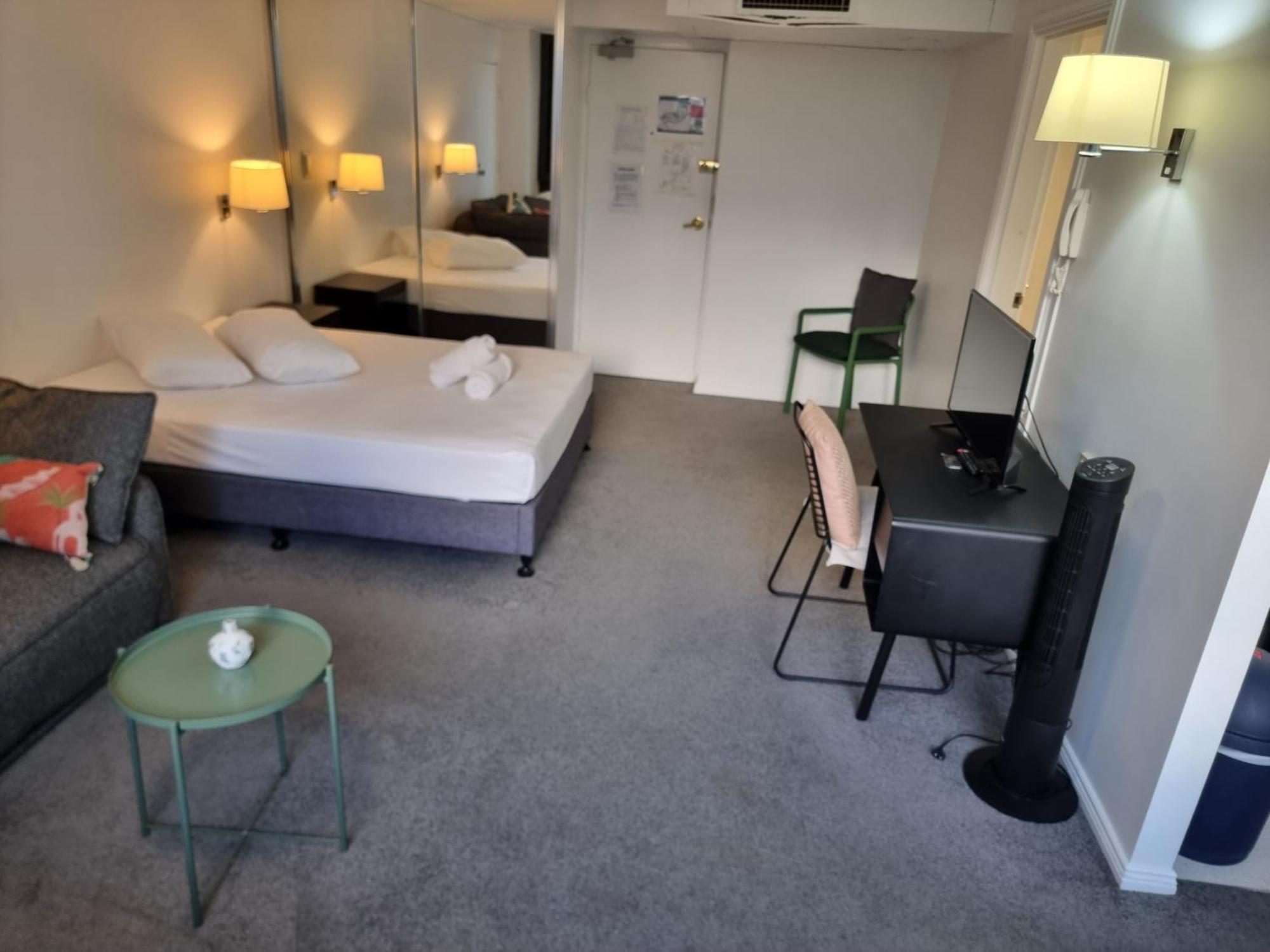 Accommodation Sydney - Hyde Park Plaza 38 College St Сидней Экстерьер фото